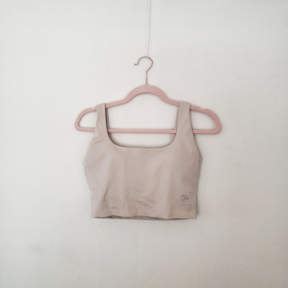 2 Sports Bras Set Colsie Savvi & Colsie, Neutral, Built In Bra, Knit Fabric